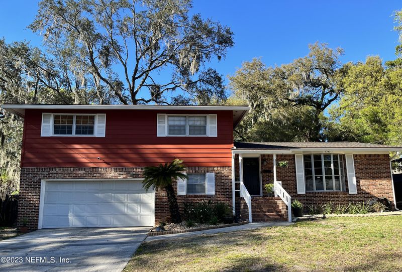 5347 Whitney St, Jacksonville, FL 32277