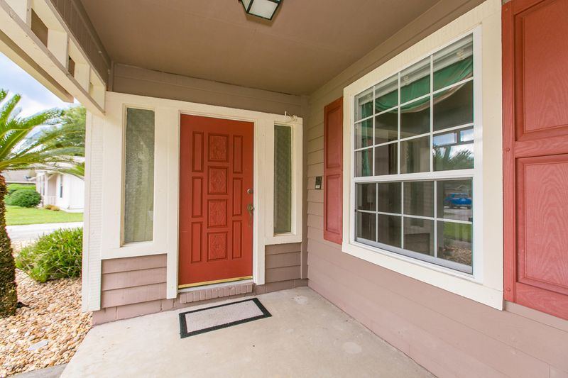 5361 Tilting Oaks Ct E, Jacksonville, FL 32258