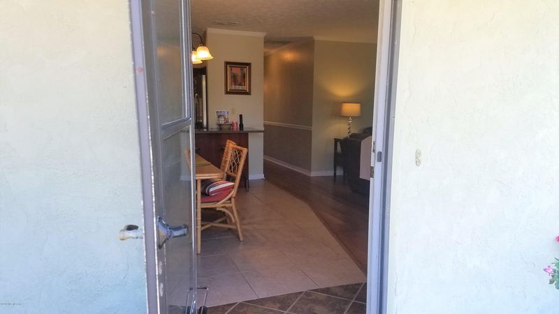 5373 2nd St, St Augustine, FL 32080