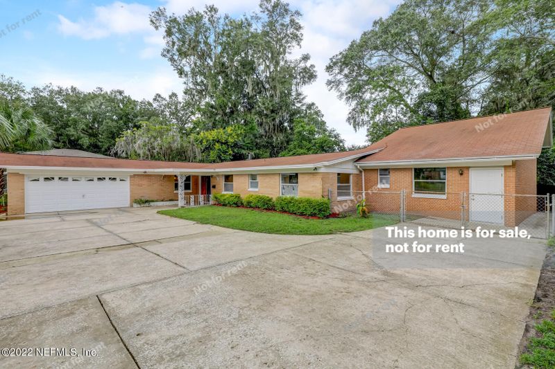 5375 Sanders Rd, Jacksonville, FL 32277