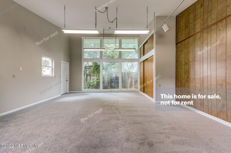 5375 Sanders Rd, Jacksonville, FL 32277