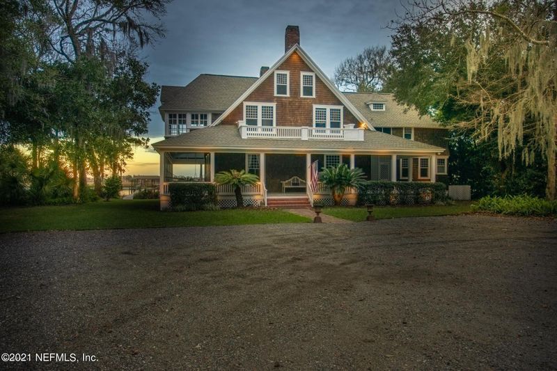 5385 Dixie Landing Dr, Jacksonville, FL 32224