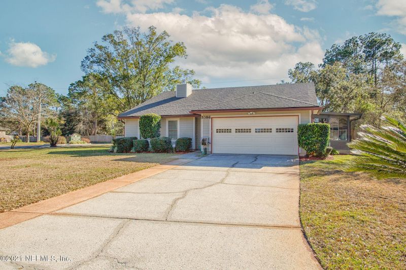 5386 Sidesaddle Dr, Jacksonville, FL 32257