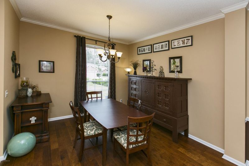 5388 Oxford Crest Dr, Jacksonville, FL 32258