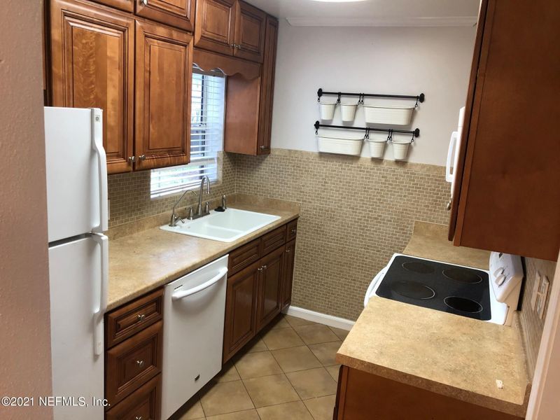 539 Spring Forest Ave, Jacksonville, FL 32216