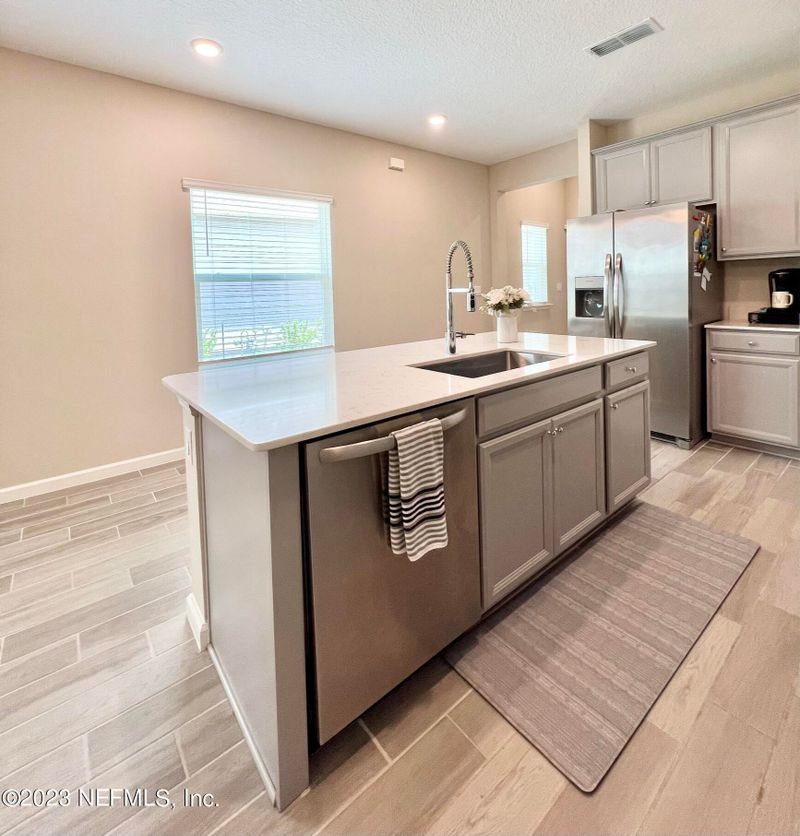 539 Tynes Blvd, Middleburg, FL 32068
