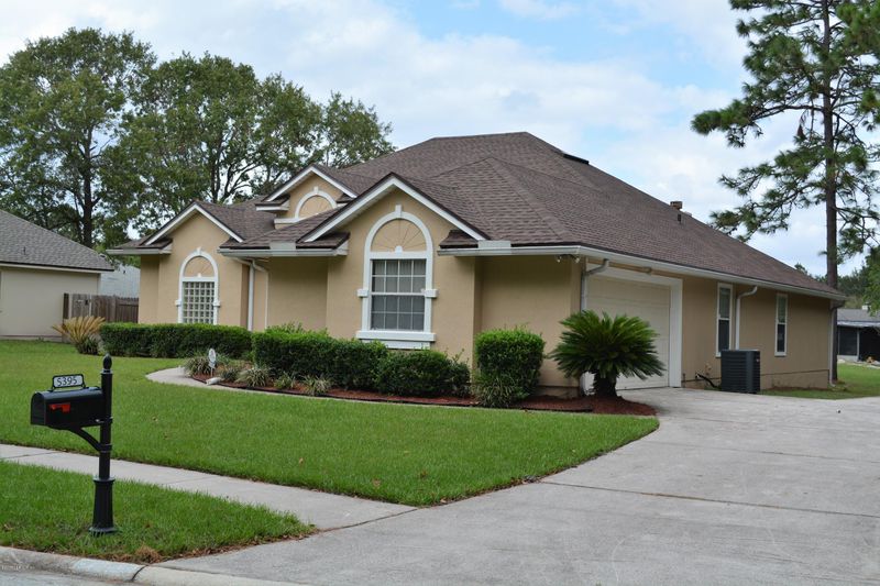 5395 Vivera Ln, Jacksonville, FL 32244
