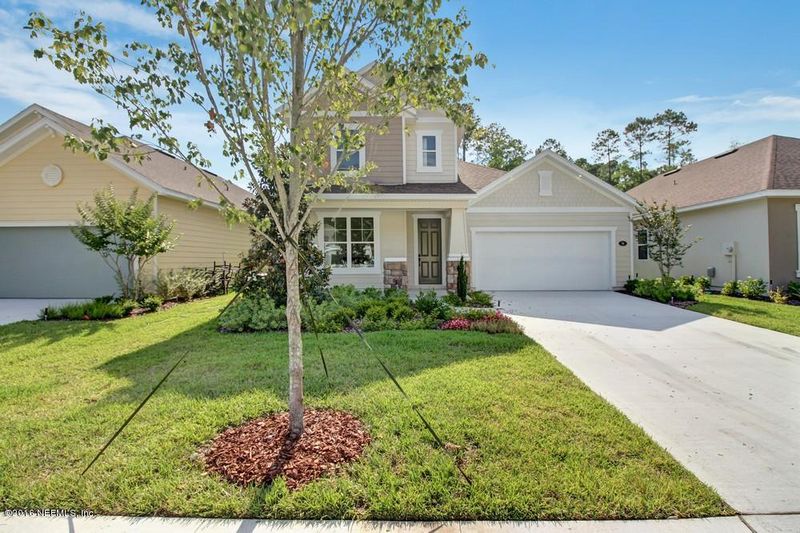 54 Aspen Leaf Dr, Jacksonville, FL 32081