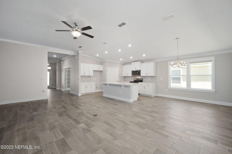 54 Falcon Quest Ln, St Augustine, FL 32095