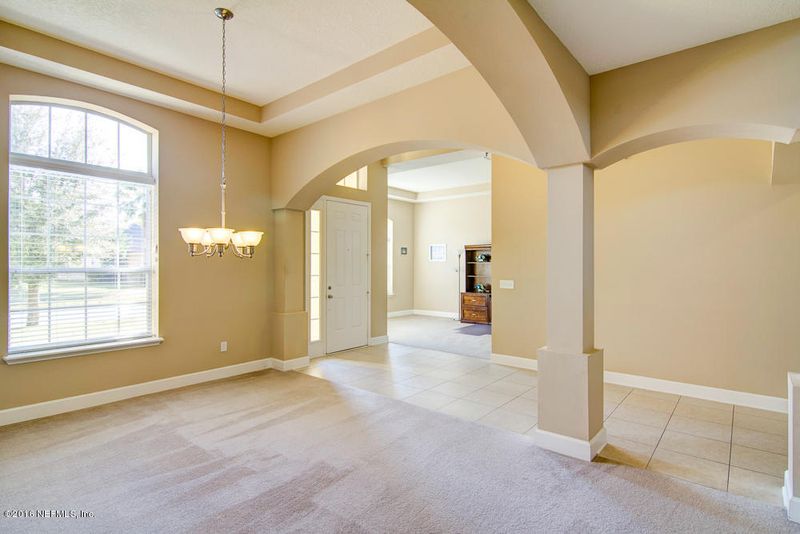 540 Saddlestone Dr, St Johns, FL 32259