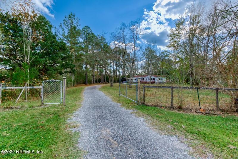 54002 Vikki Rd, Callahan, FL 32011
