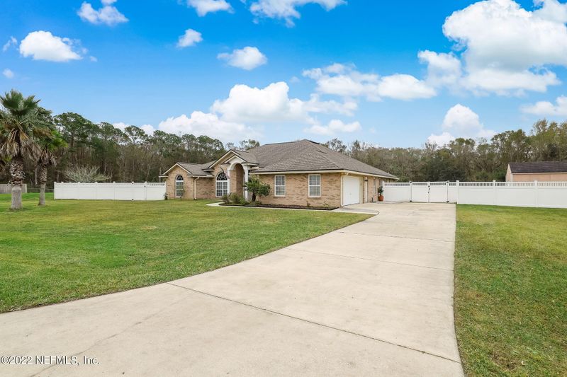 54042 Evergreen Trl, Callahan, FL 32011