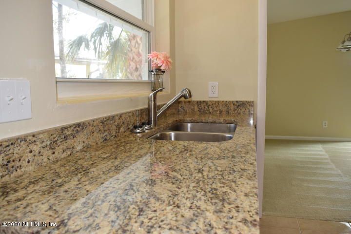 5409 South Bend Cir, Jacksonville, FL 32207