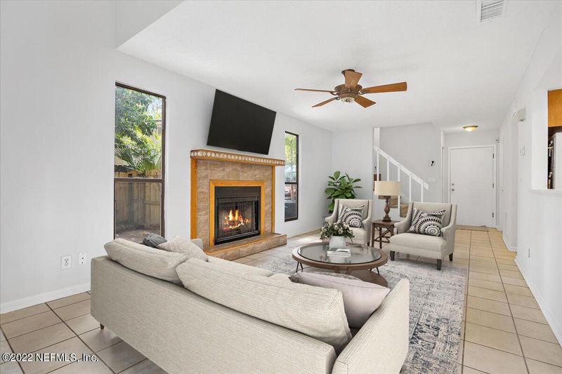 541 Loring Village Ct, Orange Park, FL 32073
