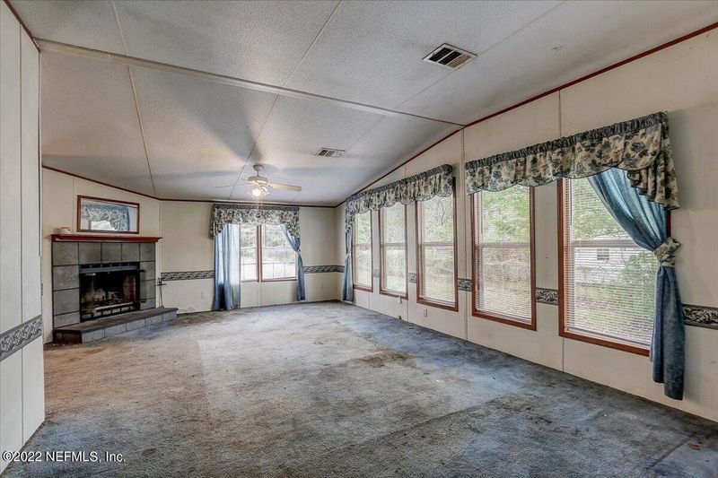 54176 Armstrong Rd, Callahan, FL 32011