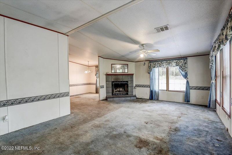 54176 Armstrong Rd, Callahan, FL 32011