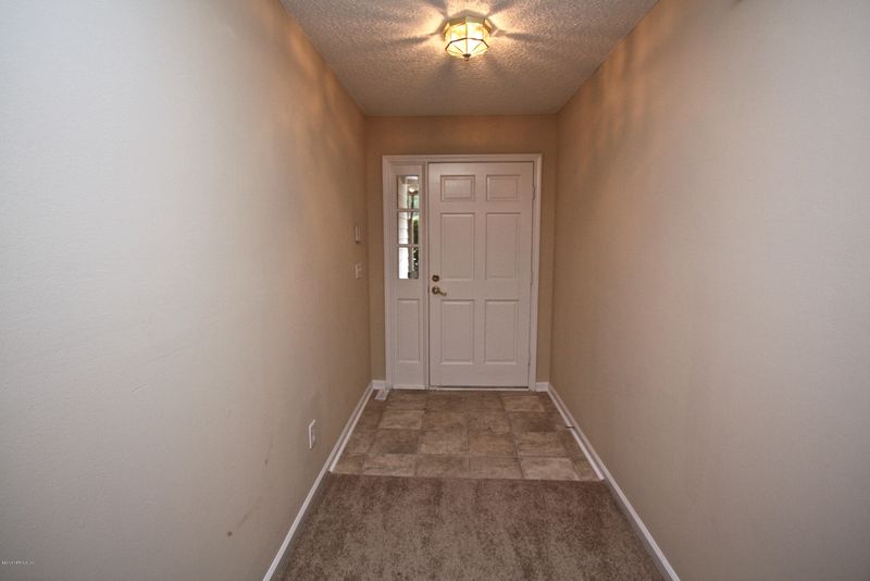 5422 Blue Pacific Dr, Jacksonville, FL 32257