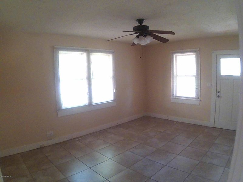 5429 Alta St, Jacksonville, FL 32208