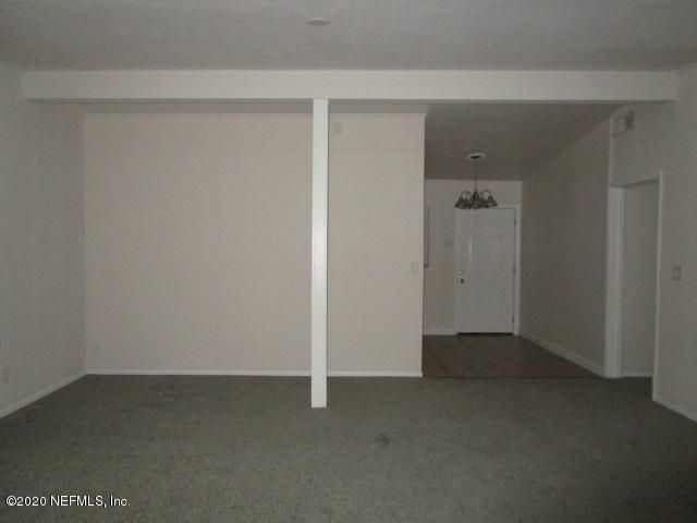 5433 Keystone Dr S, Jacksonville, FL 32207