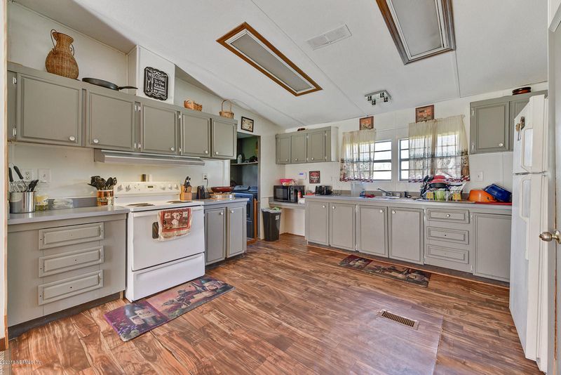 54382 Armstrong Rd, Callahan, FL 32011