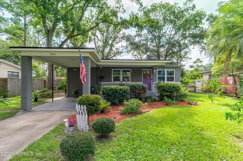 5441 Moret Dr E, Jacksonville, FL 32244