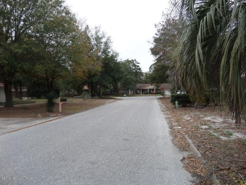 5447 Forrest Dr, Orange Park, FL 32073