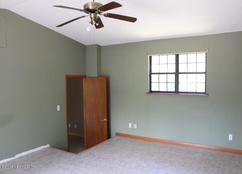 545 Ray Edwards Rd, St Augustine, FL 32086