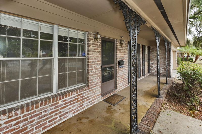 5453 Whitney St, Jacksonville, FL 32277
