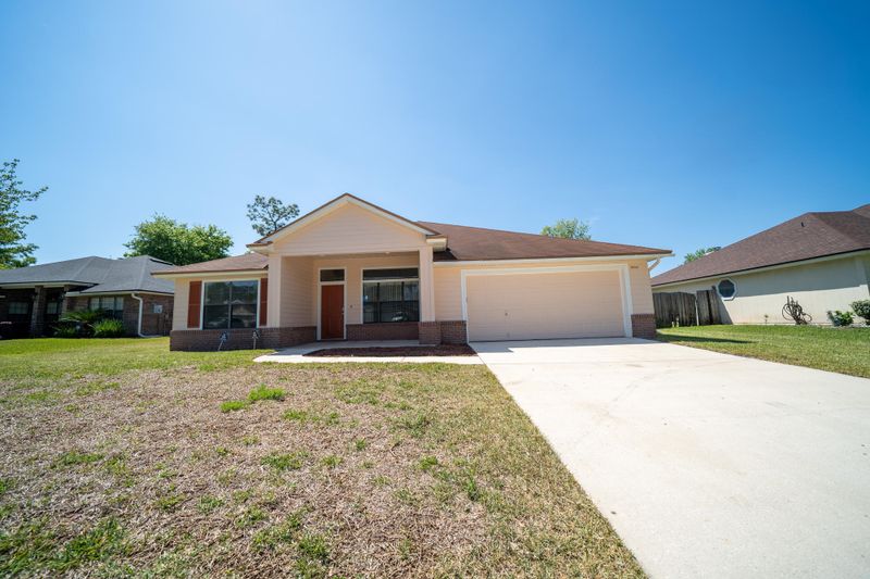 5454 Bristol Bay Ln N, Jacksonville, FL 32244
