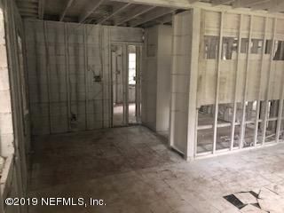 5461 S River Rd, Jacksonville, FL 32211