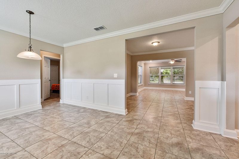 5467 Kingsbury St, Jacksonville, FL 32205