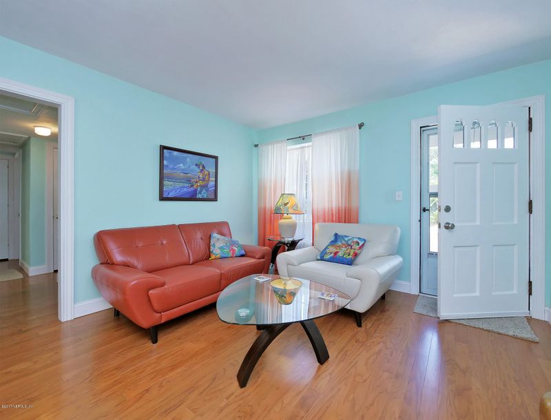 547 Brunswick Rd, Jacksonville, FL 32216