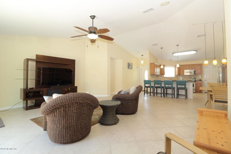 5472 4th St, St Augustine, FL 32080