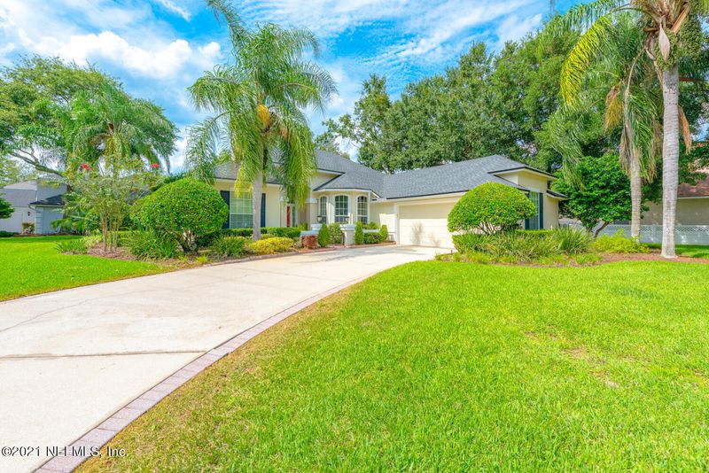 548 Dandelion Dr, St Johns, FL 32259