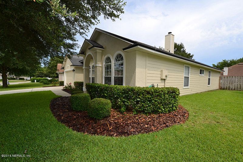 548 Sparrow Branch Cir, St Johns, FL 32259