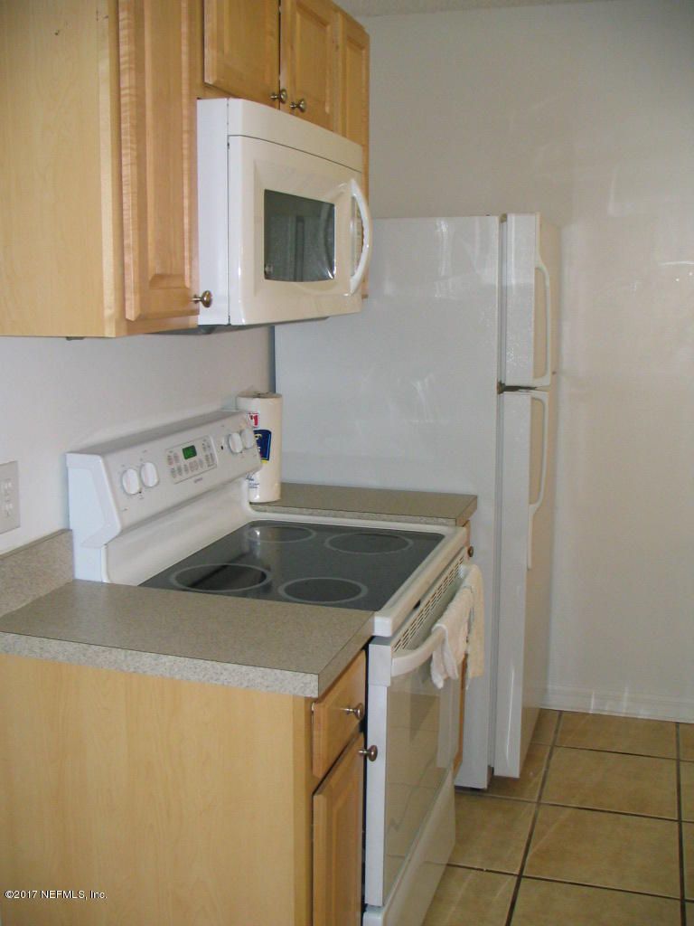 549 6th Ave S, Jacksonville Beach, FL 32250