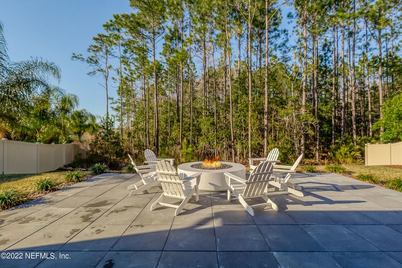 55 Lens Ct, St Augustine, FL 32095