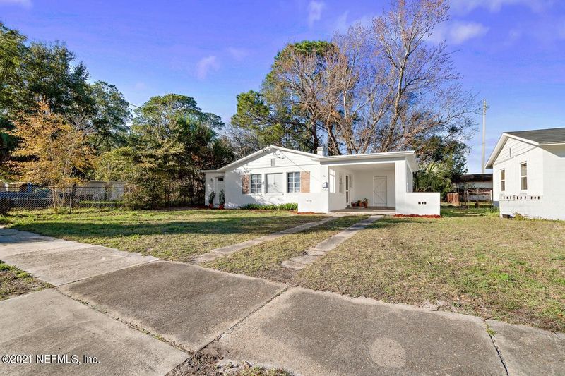 55 W 45th St, Jacksonville, FL 32208