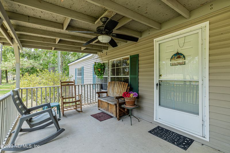 550 Pleasant Pine Dr, Jacksonville, FL 32220