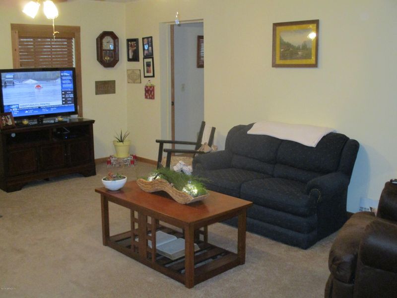 55001 Karma Ln, Callahan, FL 32011