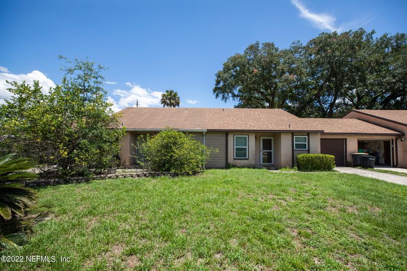 5507 Community Oaks Ct, Jacksonville, FL 32207
