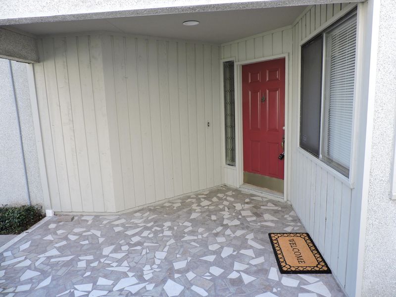 551 Selva Lakes Cir, Atlantic Beach, FL 32233