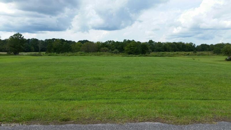 55105 Country Trail Dr, Callahan, FL 32011