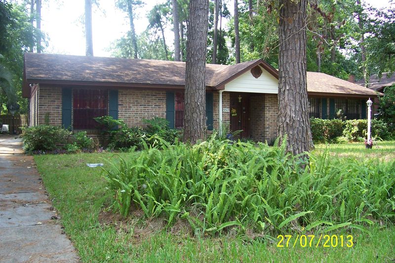 5512 Manfield Pl, Jacksonville, FL 32207