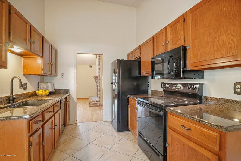 5513 Blackjack Grove Ln, Jacksonville, FL 32258