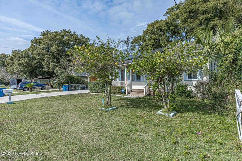 5513 Commerce St, Jacksonville, FL 32211