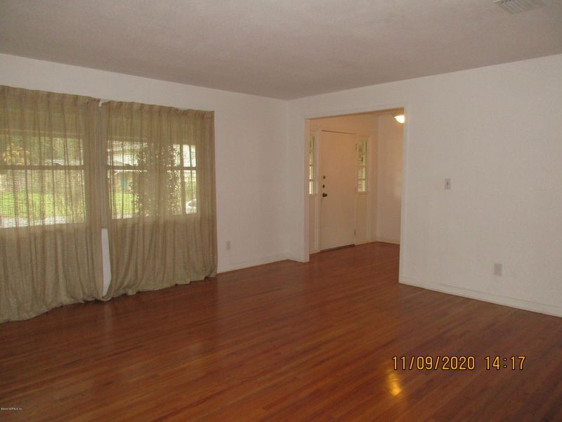 5516 Ghormley Rd, Jacksonville, FL 32277