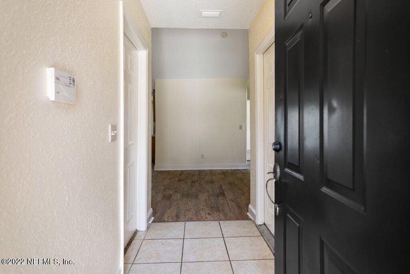 5525 Bennington Dr, Jacksonville, FL 32244