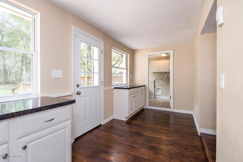 5529 Catoma St, Jacksonville, FL 32244