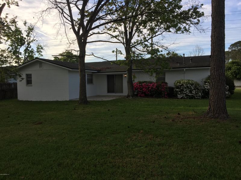 5533 Kennerly Rd, Jacksonville, FL 32207
